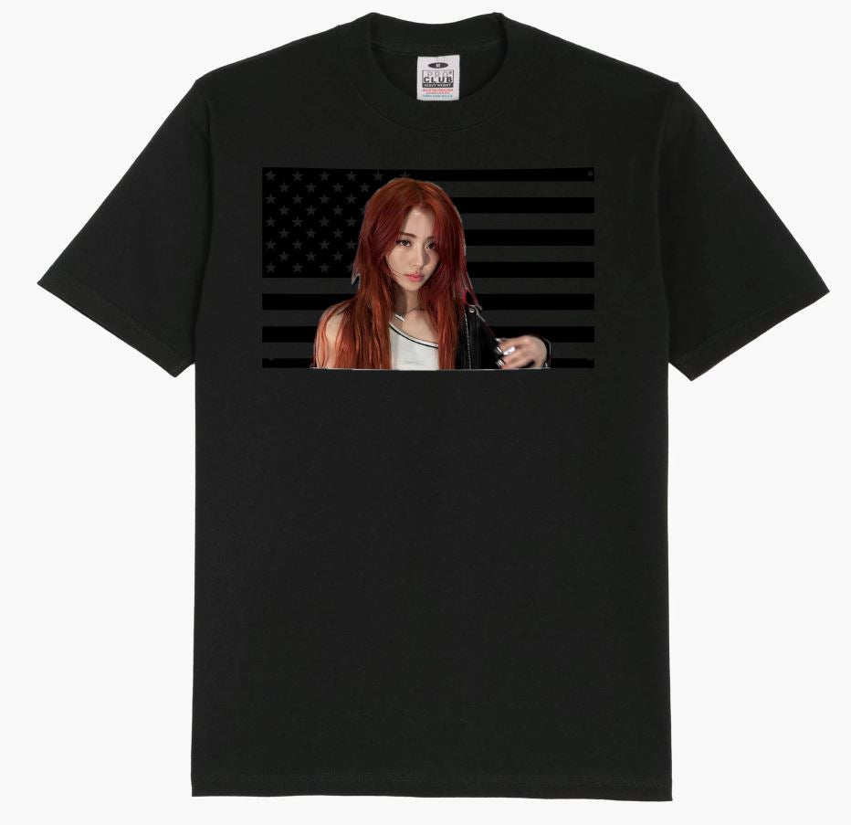 YUNJIN FLAG TEE